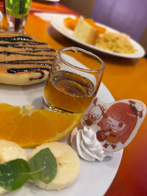 池袋のスイパラでカラフルピーチさんコラボ〜! 娘らをようやく連れてってあげれた…