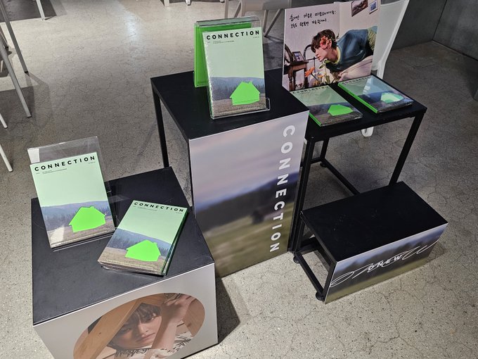 ☆韓国の人気☆【THEAIRTOWN】☆snap connection to.p☆関税込☆ jp.ktown4u.com : K-POP Global On-Onffline Platform