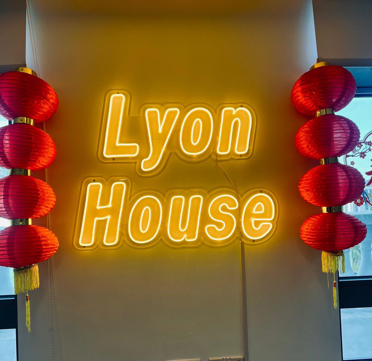 HarrowHK Lyon tweet media