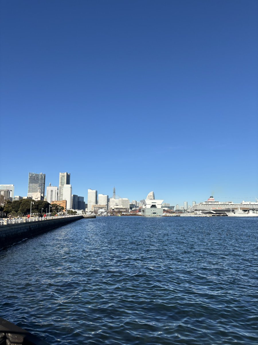 Vya1rFYRIhYnORo's tweet photo. 赤レンガ倉庫でランチ。
めちゃくちゃ雰囲気良くて、コスパ良く美味しいお店見つけたよ😆❣️
#ReWharf
ビーフステーキライスセット ¥2900-
サラダとドリンクついてる。
たまたま見つけて入ったけどほんまに美味しかった! https://t.co/qMZsWHRGmA