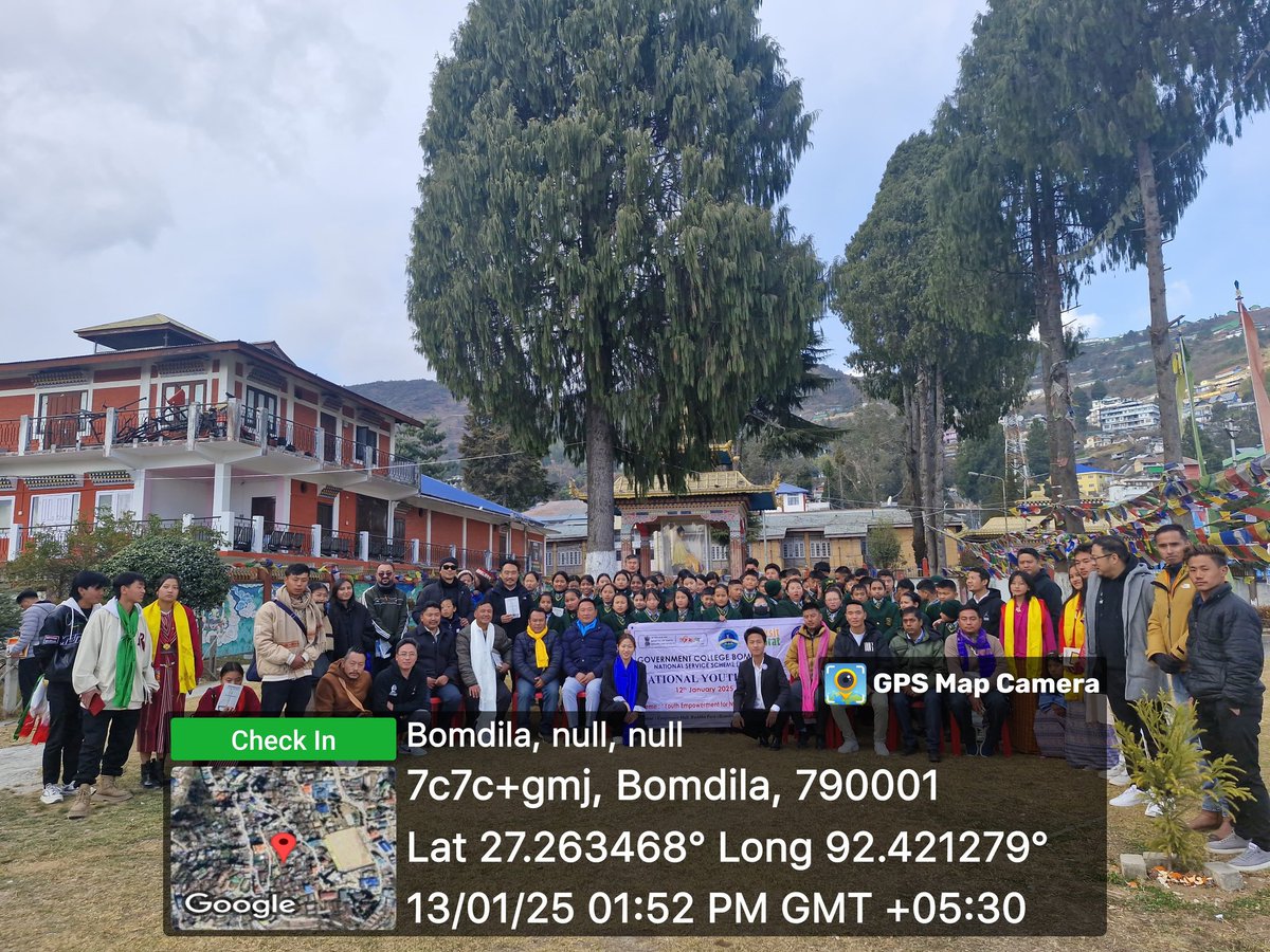 GCBNSSunit's tweet photo. NSS Volunteers of @GCBomdila_1988 observed #NationalYouthDay2025 at Bomdila with the theme Youth Empowerment for Vikshit Bharat on 13/01/25. #MyBharatPortal @DBomdila @nss_rdguwahati @_NSSIndia @_NSSAwards https://t.co/5t7ErKPHW4