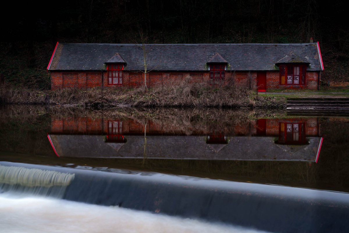 Rowtography_'s tweet photo. Today’s photography theme is REFLECTIONS

Show me a image of a beautiful REFLECTION

👉Reposting favs - Like and Repost your favs

📷ONE PHOTO ONLY - NO LINKS - OWN PHOTO ONLY

#rowcase #photographychallenge https://t.co/Vba0JLK8vm