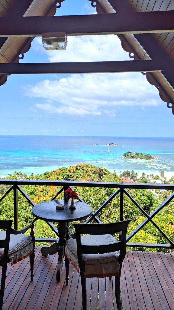 MagdalenaSzomb1's tweet photo. Time for another adventure! 🌍
#Praslin #Seychelles 🌊❤️ https://t.co/Fy1bJNenDR