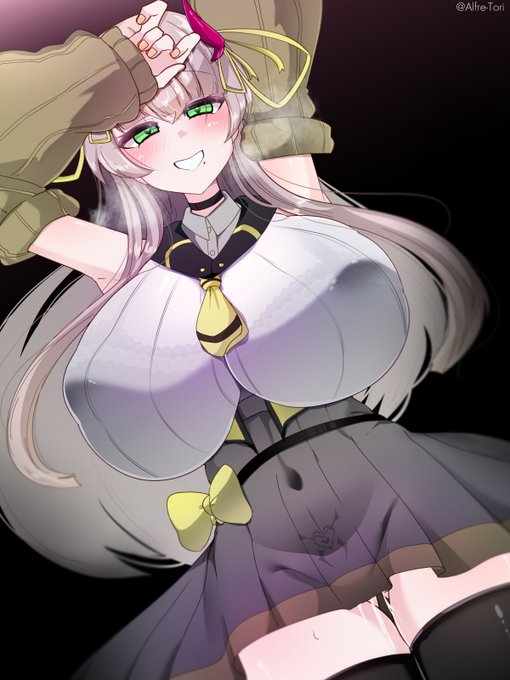 オタサーに姫(サキュバス)が来た結果オタク全員がTS爆乳メンヘラ地雷姫プ女になる『オタサーの姫サキュバス』の咲羅モカを描きました 