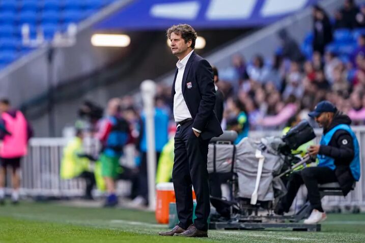 fenottes's tweet photo. #Montemurro regrette que l’#OL "n’a pas créé de jeu" à #Reims
#SdROL #CdFF
(O&L : https://t.co/MGtkCYN3DK) https://t.co/JbTK7vhI75