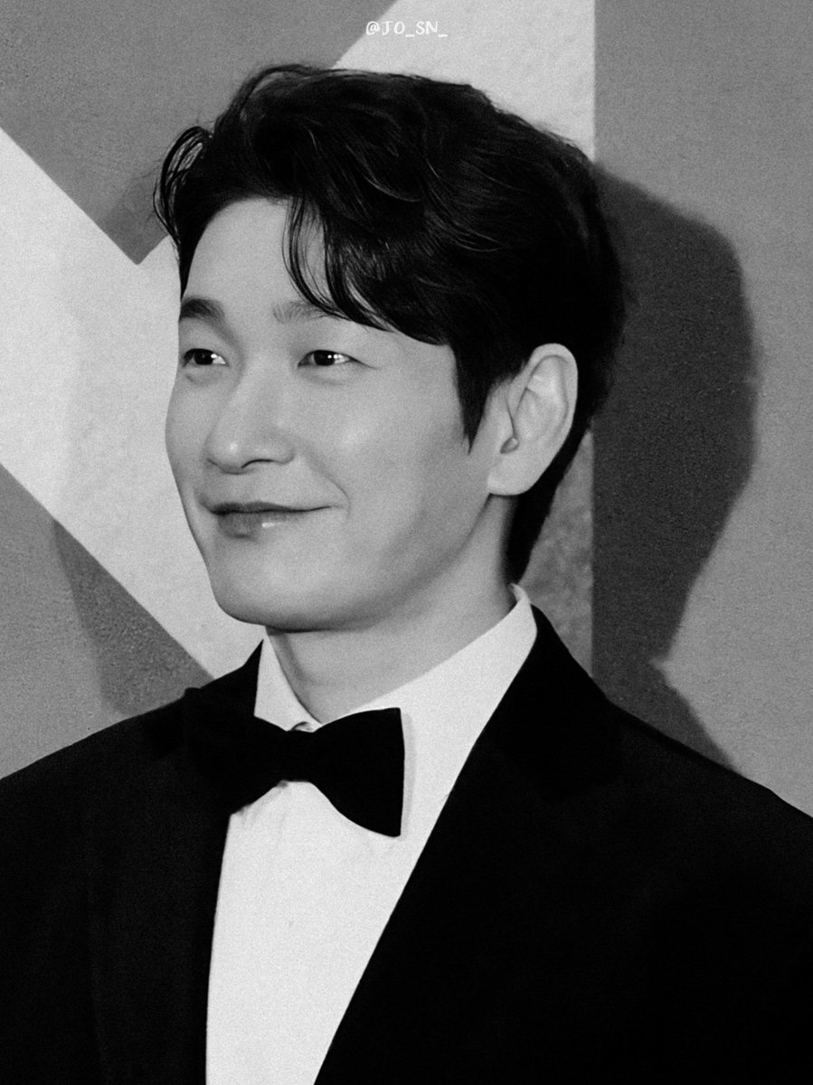 JO_SN_'s tweet photo. 제9회 한뮤어 레드카펫 | 화질개선
#조승우 https://t.co/OWkIvgR8oN