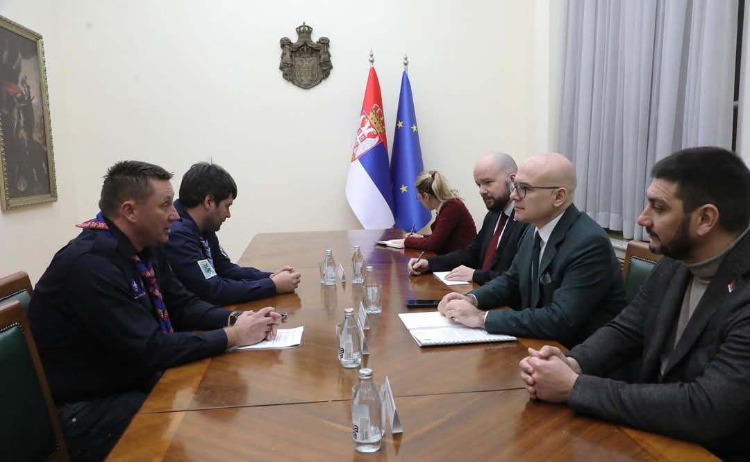 milos_vucevic's tweet image. Састао сам се данас са делегацијом Савеза извиђача Србије.