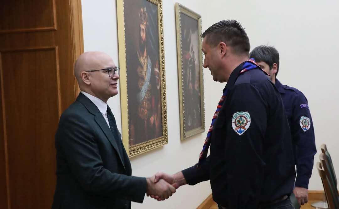 milos_vucevic's tweet image. Састао сам се данас са делегацијом Савеза извиђача Србије.