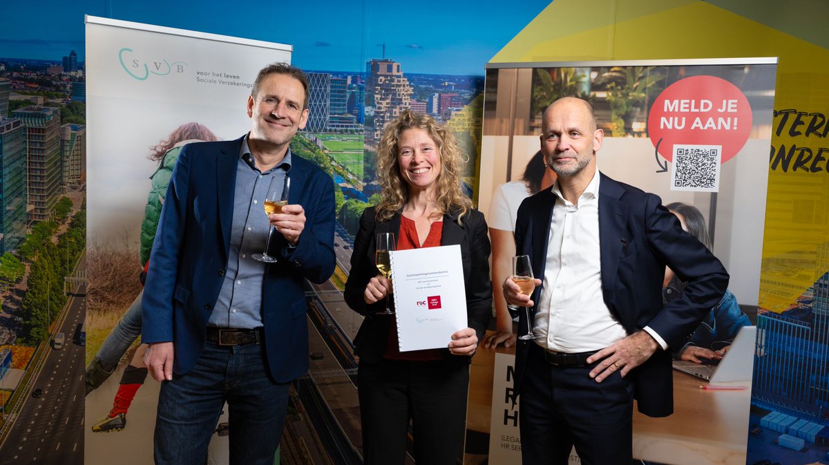 De SVB en het <a href="/ROCvA/">ROC van Amsterdam</a> slaan de handen ineen in een nieuw leer-werktraject dat vandaag van start is gegaan. Het maatwerktraject biedt (toekomstige) SVB-medewerkers de mogelijkheid om een mbo-diploma te behalen, terwijl zij werkervaring opdoen bij de SVB. svb.nl/nl/pers-en-nie…