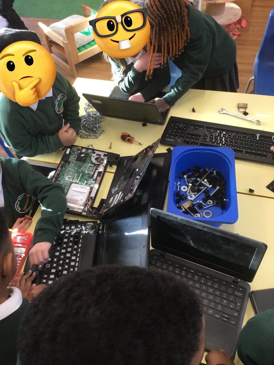 BentleyWestWS2's tweet image. Reception have loved our tinkering table - the children have explored taking apart and putting the laptops back together! #BWReception #eyfs #finemotor