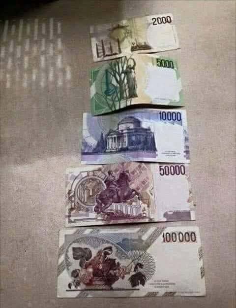 Erano e resteranno sempre i migliori anni della nostra vita.

👇👇👇