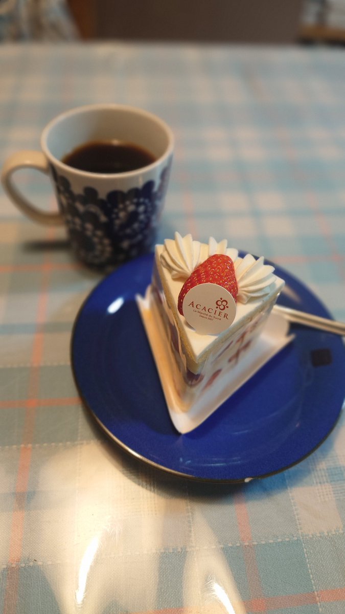 65tanaka1122's tweet photo. 食後のデザート🍰💗
#アカシエ
#ACACIER https://t.co/1PHLaMeEqW