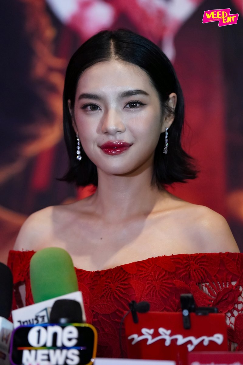 กลับมาสร้างตำนานความหลอนอีกครั้ง " เฌอปราง อารีย์กุล" ให้สัมภาษณ์สื่อในงาน Gala premier ภาพยนตร์เรื่อง " พนอ "  🎬🔥

#พนอ  #PANOR
#CherprangAreekul