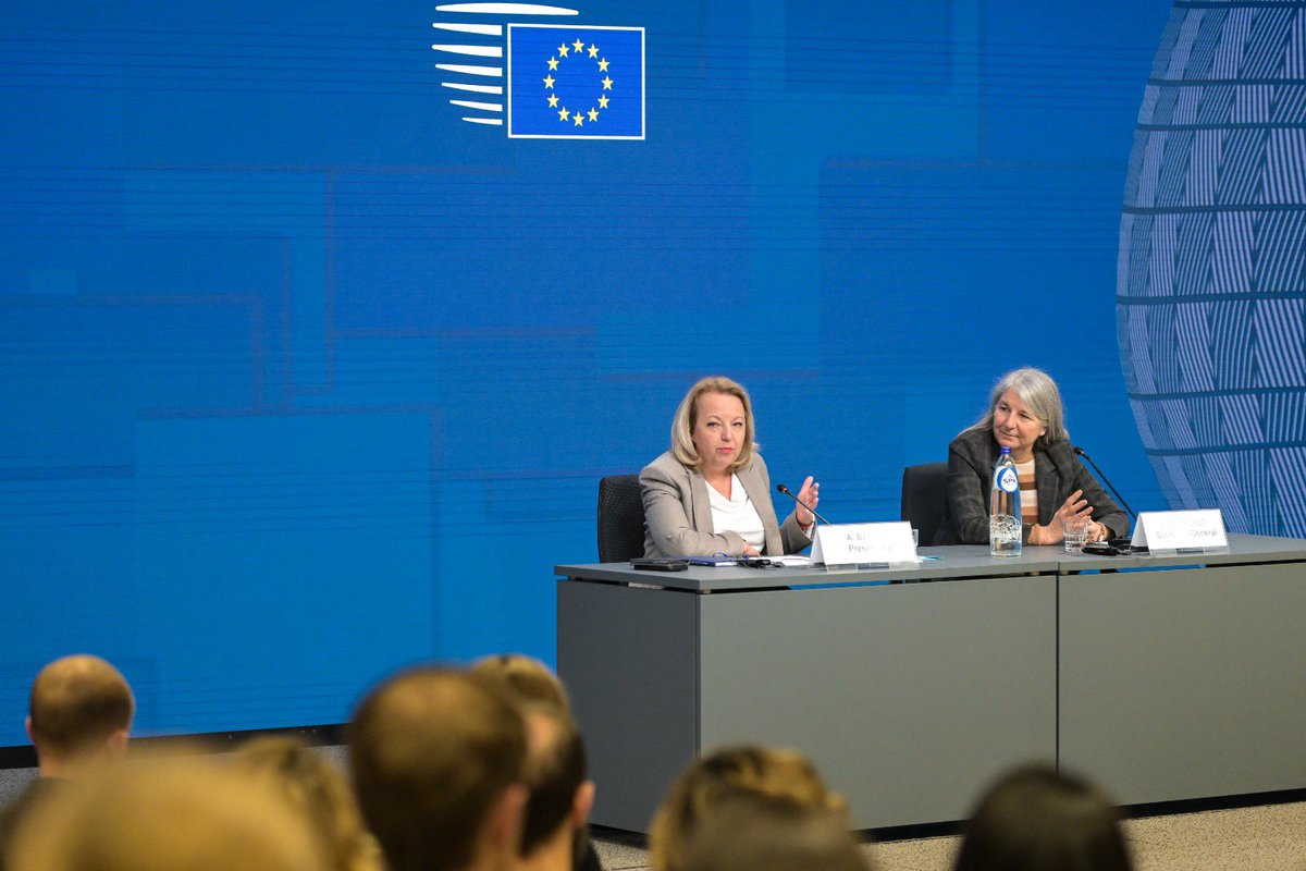 📍Today <a href="/AgnieszkaBartol/">Agnieszka Bartol</a> presented the priorities of the Polish presidency to the @eucouncil staff at the conference moderated by the GSC Secretary-General, Thérèse Blanchet.

#Poland25eu
