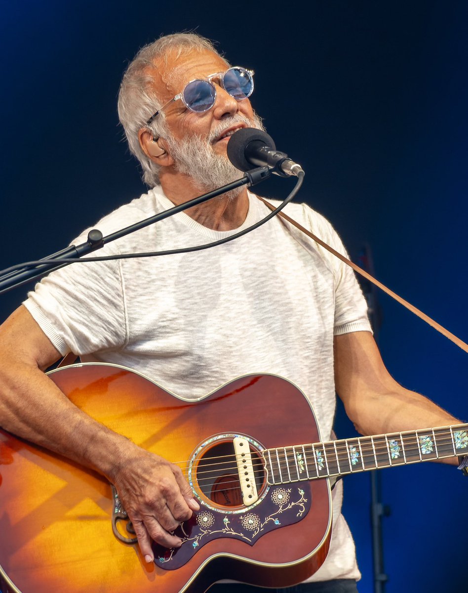 STWuk's tweet photo. 🚨 Yusuf Cat Stevens is the latest prominent figure to join over 160 artists, musicians, lawyers, trade unions, civil society organisations and more demanding the police lift the ban on us protesting at the BBC.

#WeWillMarch https://t.co/quVLum6h2n