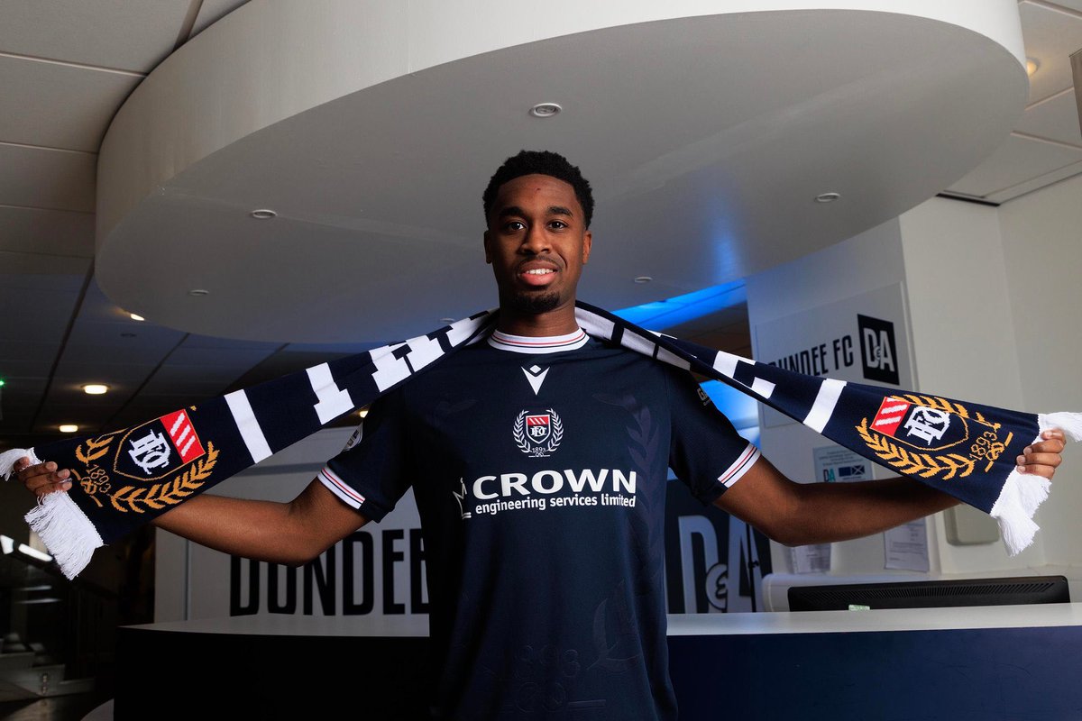 SystemFoot's tweet image. Imari #SAMUELS 🏴󠁧󠁢󠁥󠁮󠁧󠁿🇳🇬

🏴󠁧󠁢󠁥󠁮󠁧󠁿 #Brighton 🛫➡️🛬 #DundeeFC 🏴󠁧󠁢󠁳󠁣󠁴󠁿

Le jeune arrière gauche quitte les Seagulls avec une seule apparition et rejoint l’Écosse.

Montant : inconnu.