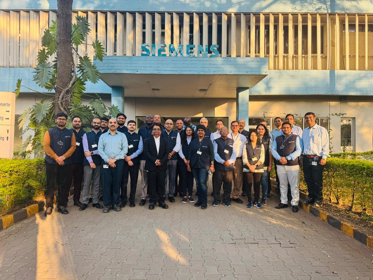 EastKaizen's tweet photo. #GoToGemba
The Consultant Meet 2024 took Kaizen Institute members to MSL Driveline, CG Power & Siemens for insightful Gemba visits. 🏭
Thank you to our hosts for sharing their improvement journeys. Together, we drive excellence & growth! 📈
#gemba #kaizen #lean #factoryvisit https://t.co/YNnbP9JC1v