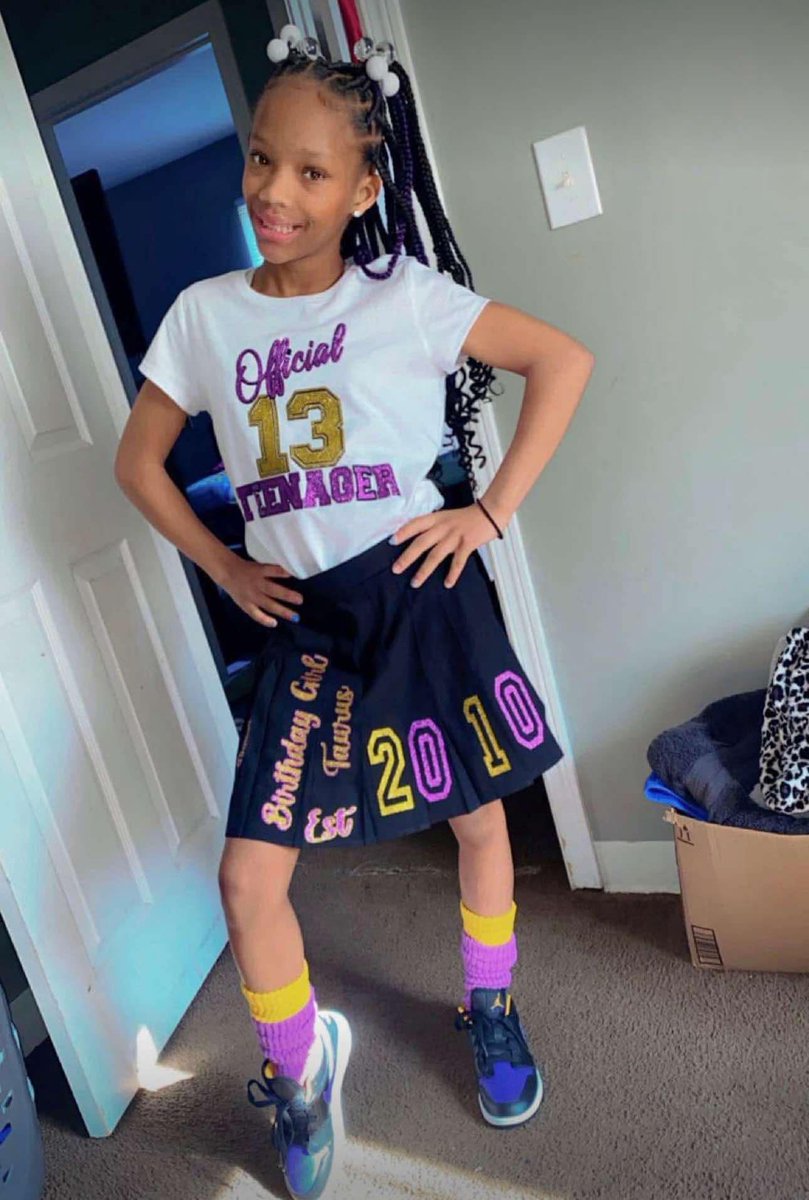angelaganote's tweet photo. Family identifies the girl found dead Saturday morning at an apartment complex on the south side as 14-year-old Deandra Staples. 

Deandra was found shot in the courtyard at Laurelwood Apartments at 11:17. 

Her family told us, 
“She didn’t deserve this she was such a sweet little girl she was loved she didn’t deserve any of this . We need justice.”

Police are encouraging those with information to contact the IMPD Homicide Office at (317) 327-3475.

Alternatively, tipsters who wish to remain anonymous can contact Crime Stoppers of Central Indiana by calling (317) 262-8477, using the P3Tips mobile app or visiting https://t.co/gOScl9CK7t.