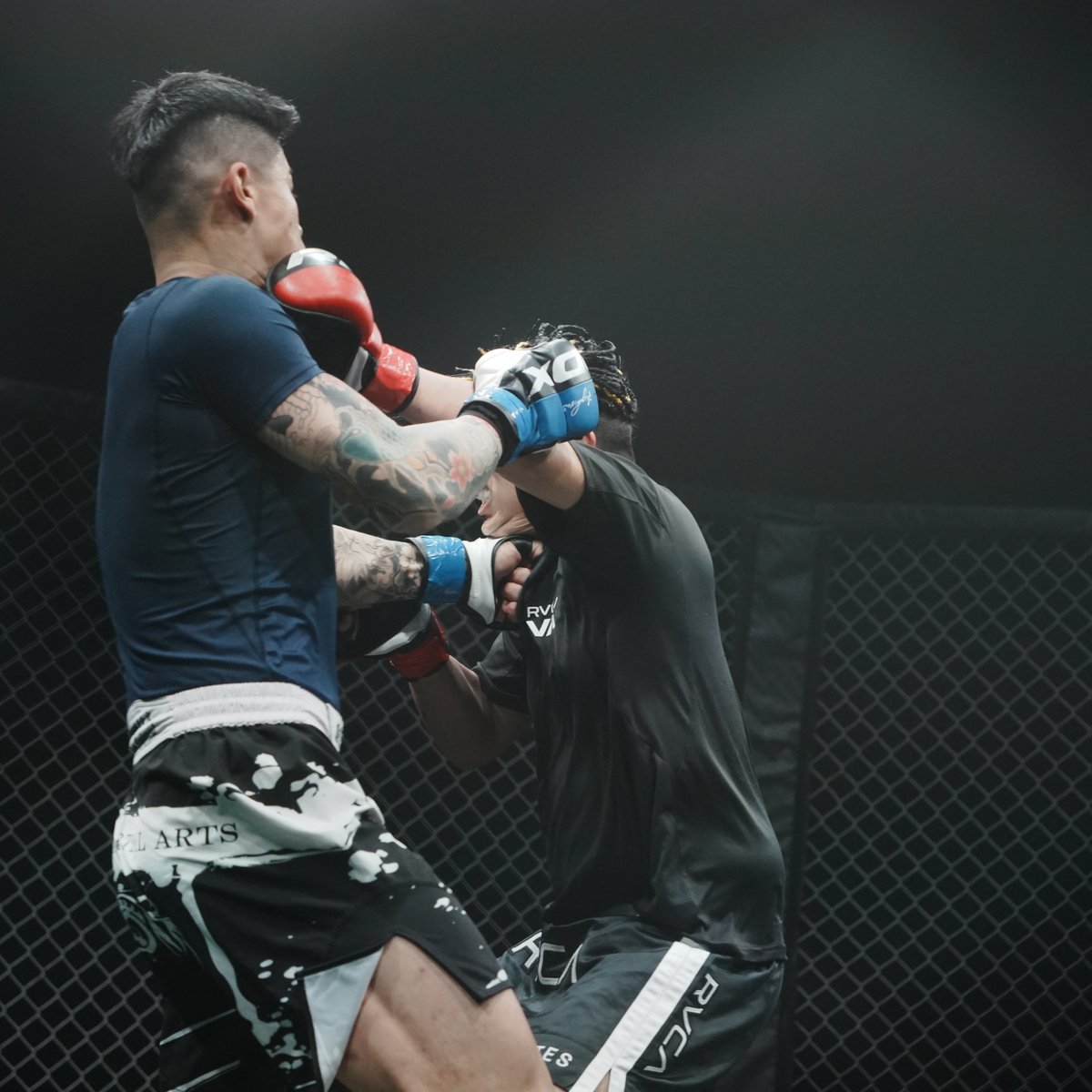 【Re:LOADED(リローデッド)】Vol.3 試合映像を公開🔥

リローデッドのYouTubeチャンネルにて
『第8試合～第14試合映像』
を公開いたしました！

▼ご視聴はこちらから
youtube.com/watch?v=Umqnv5…

#リローデッド
#MMA
#キックボクシング