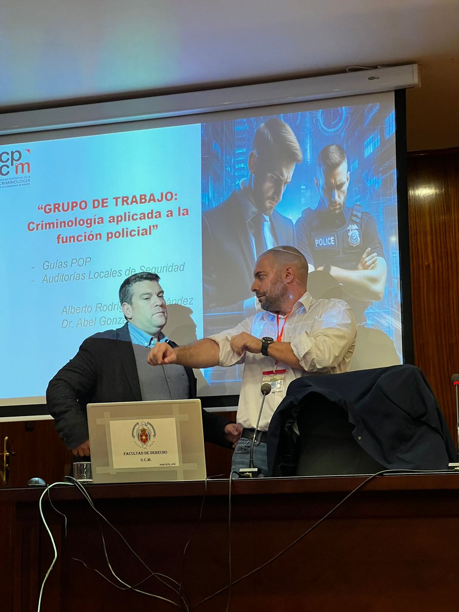 ColegioCrimMad's tweet photo. 👮‍♂️La Criminología aplicada revoluciona la función policial: casos de éxito con Guías POP demuestran cómo prevenir el delito con datos basados en evidencia. Si no pudiste asistir a la ponencia de nuestro II Congreso, lee resumen en 'Papeles de Criminología' https://t.co/DFZJuSrHmH https://t.co/xBcOcKzSWm