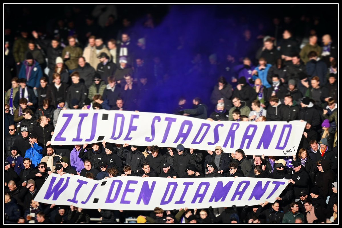 KalkarOnTour's tweet photo. ⚽️ @kbeerschotva - @official_rafc   
🏆 @ProLeagueBE 
📅 12-01-2025 
🏟 Olympisch Stadion

#beeANT #Beerschot #RAFC #Amberes17 #AD14 #NoPyroNoParty #OnTour #België https://t.co/fyB3TVo5qh