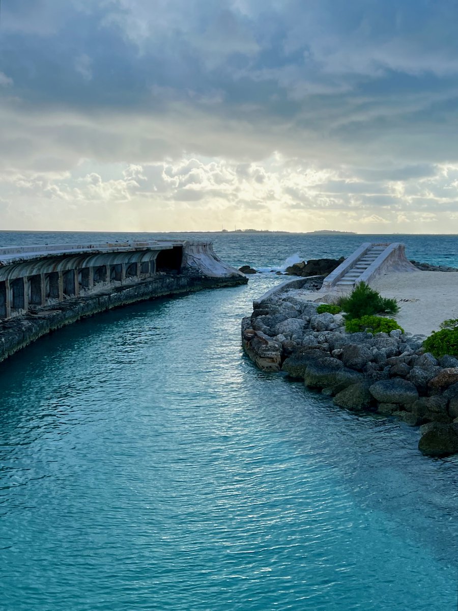 robmillertime (@robmillertime) on Twitter photo <a href="/acaseofthegolf1/">Monday Q Info</a> <a href="/atlantisbahamas/">AtlantisBahamas</a> Great pic. I love seeing the waterpark prior to opening but this is my favorite spot. <a href="/acaseofthegolf1/">Monday Q Info</a> <a href="/atlantisbahamas/">AtlantisBahamas</a> Great pic. I love seeing the waterpark prior to opening but this is my favorite spot.
