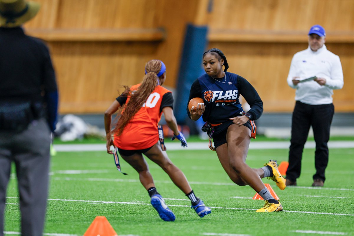 On Saturday, #DaBears and USA Football hosted a Girls Flag Football College Showcase for over 200 High School players attended by 13 college and universities.