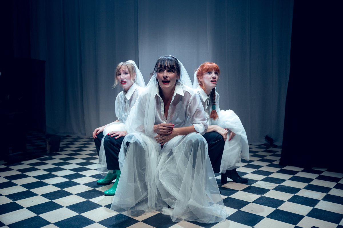 Aquesta setmana torna AMOR A MORT💘

La comèdia musical de <a href="/thefeliuettes/">The Feliuettes</a> reflexiona sobre si l'amor està en destrucció des de fa temps. Què ha canviat? Com vivim avui en dia l'amor?

Ajudeu-nos a trobar respostes, si n'hi ha!

📅 16/1 - 9/2
🎟️ Entrades a  elmalda.cat/espectacle/amo…