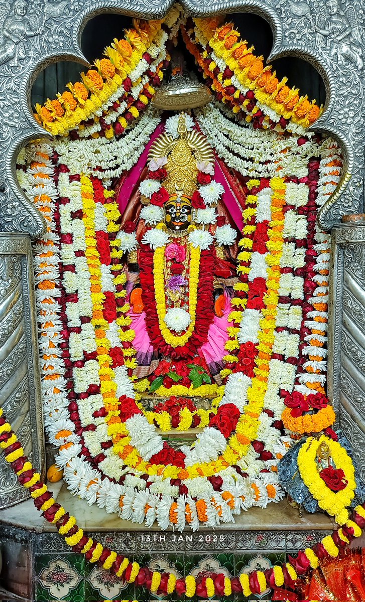 CuttackFestival's tweet photo. ପବିତ୍ର ପୌଷ ପୂର୍ଣ୍ଣିମାରେ  ମା କଟକ ଚଣ୍ଡୀ ଠାକୁରାଣୀ ଙ୍କ ସନ୍ଧ୍ୟା ଦର୍ଶନ 🙏🏼🙏🏼🙏🏼🙏🏼

13th Jan 2025

#CuttackPujaFestivals 
#Cuttack
#Odisha
#Cuttack_puja_festivals 
#viralpost https://t.co/jI5G7oXECy