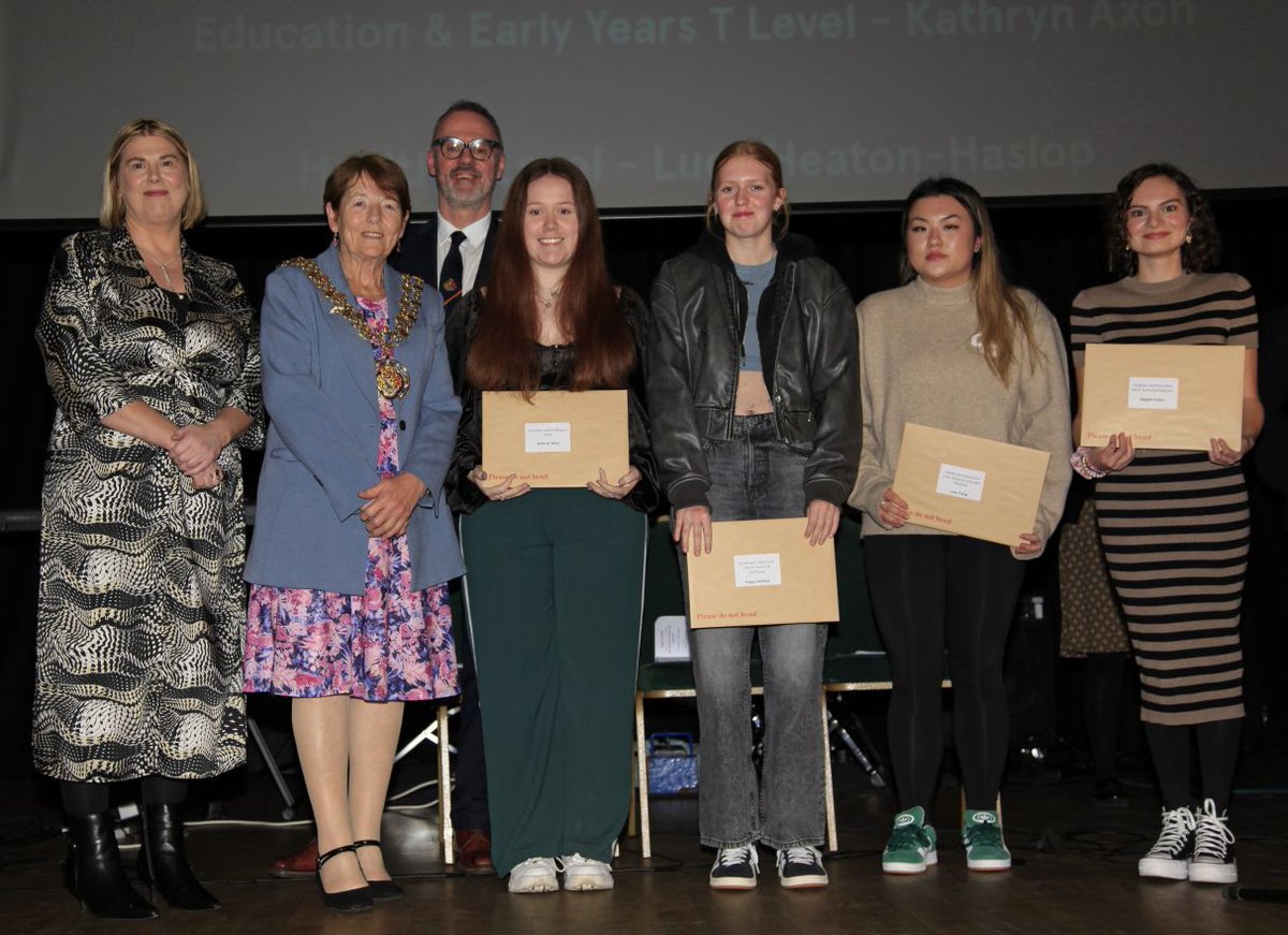 Ashton Sixth Form College tweet media