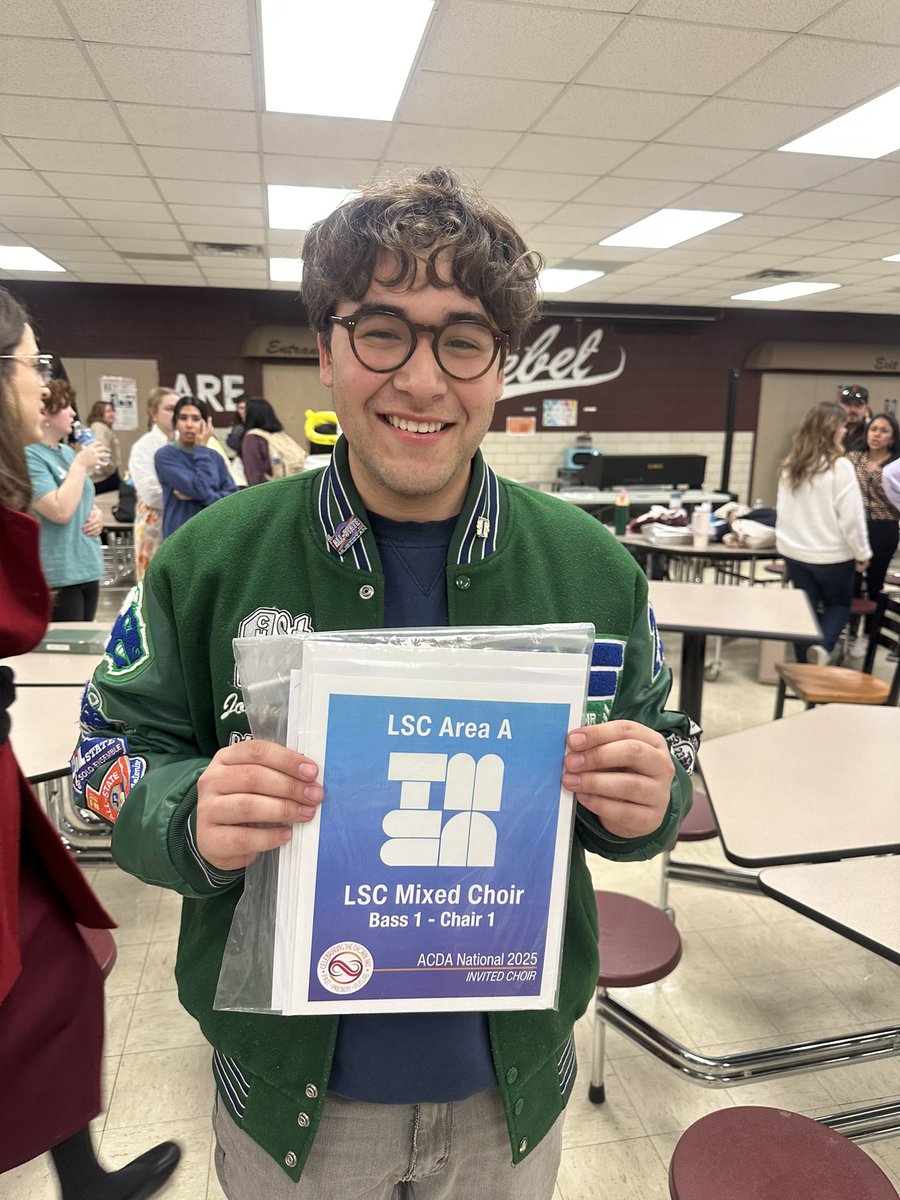 Congratulations to Joaquin Porras who had earned 1st chair-Bass 1 in the Mix-TMEA All-State Choir. He spent months preparing and distinguished himself by being in the top 600 of over 16,000 singers who began the audition process this Fall. We are proud of you! <a href="/emeraldsingerss/">🐏 MHS Choirs</a>