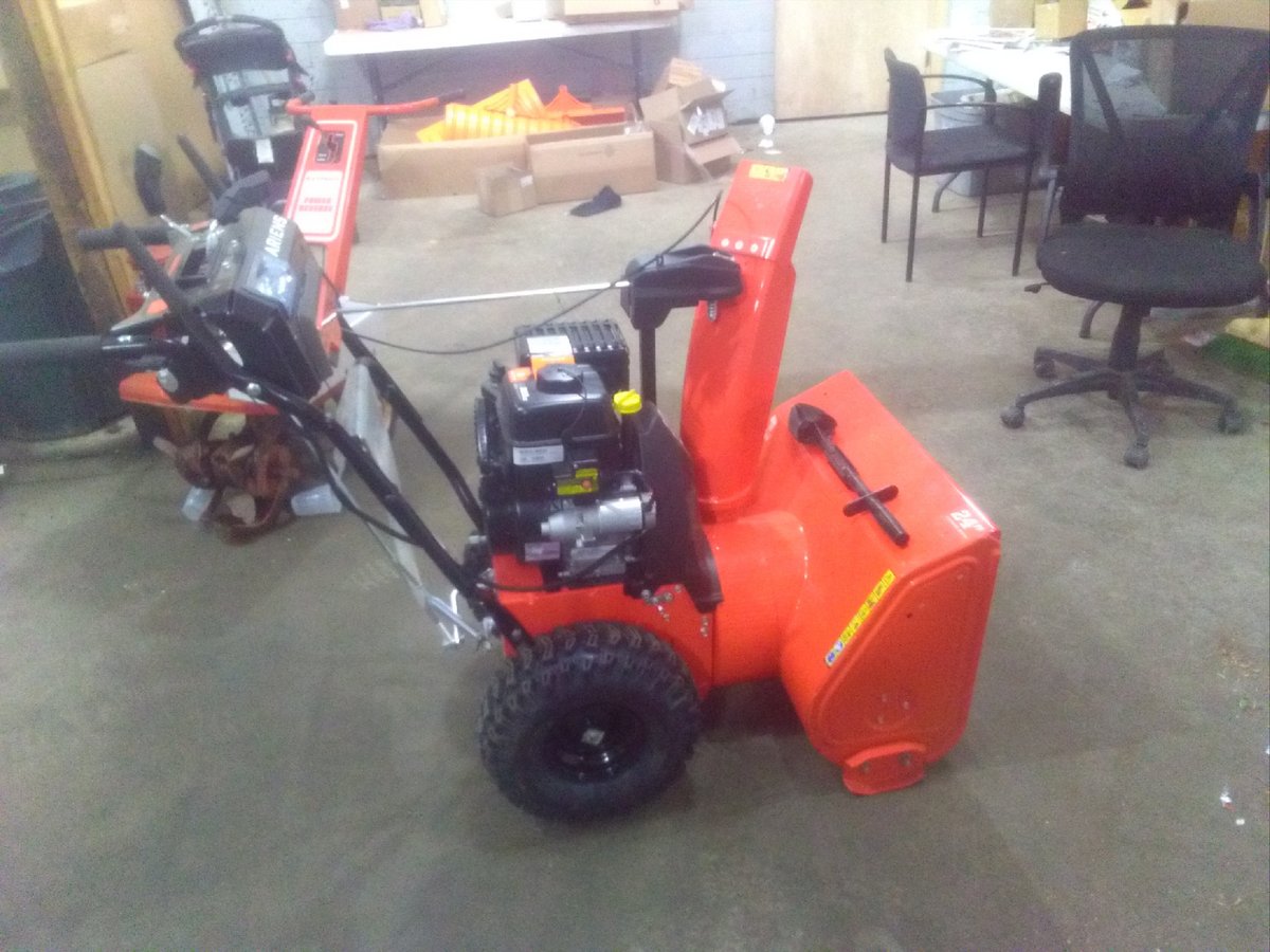 BylersEngine's tweet image. We have a huge amount of inventory in stock and ready to be delivered or picked up. From 18"-30". From Deluxe to Path Pro we have you covered. End of season sale going on now. Save 5% on all instock snow equipment. we are located at Bylers Engine and Repair LLC 15864 Nauvoo...