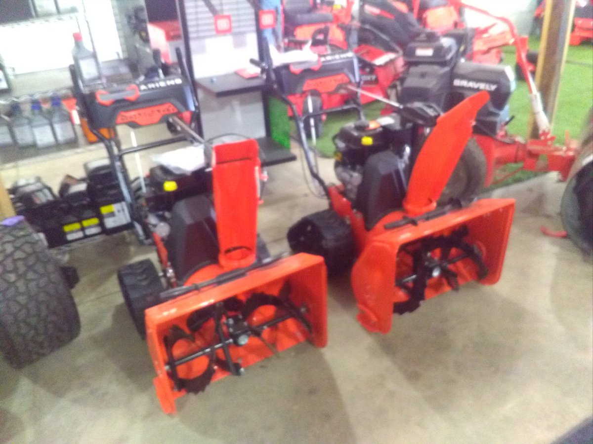 BylersEngine's tweet image. We have a huge amount of inventory in stock and ready to be delivered or picked up. From 18"-30". From Deluxe to Path Pro we have you covered. End of season sale going on now. Save 5% on all instock snow equipment. we are located at Bylers Engine and Repair LLC 15864 Nauvoo...
