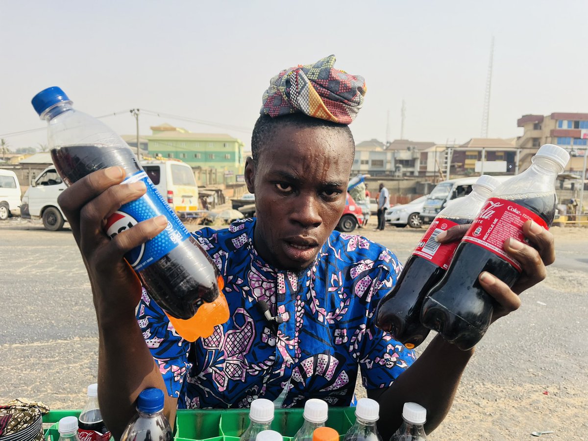 visitmas's tweet image. Visitmas family, Give me a date , let’s drop this masterpiece 

A DAY AS A HAWKER IN IBADAN 

#visitmas #hawker