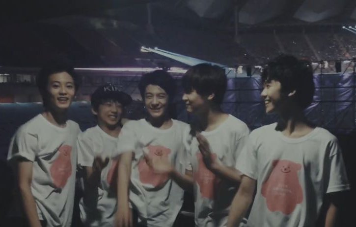 6h_ (@httpxlhc) on Twitter photo 