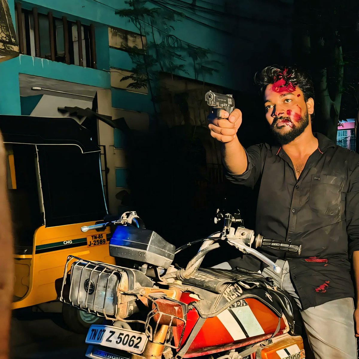 akkeem_official's tweet image. Shoot Clickzz🌟

Director - chiyya961 
Co - Director - @hariverified 
Dop - mr.cut_studios &amp;amp; @gokulgg_official brothers 

Co - Actors - @__mr_boopathy_ preamvarma_official
chennaipaiyan_21 &amp;amp; Kavithai Gopal &amp;amp; sami 

#shoot #shootbts #akkeem #actorakkeem