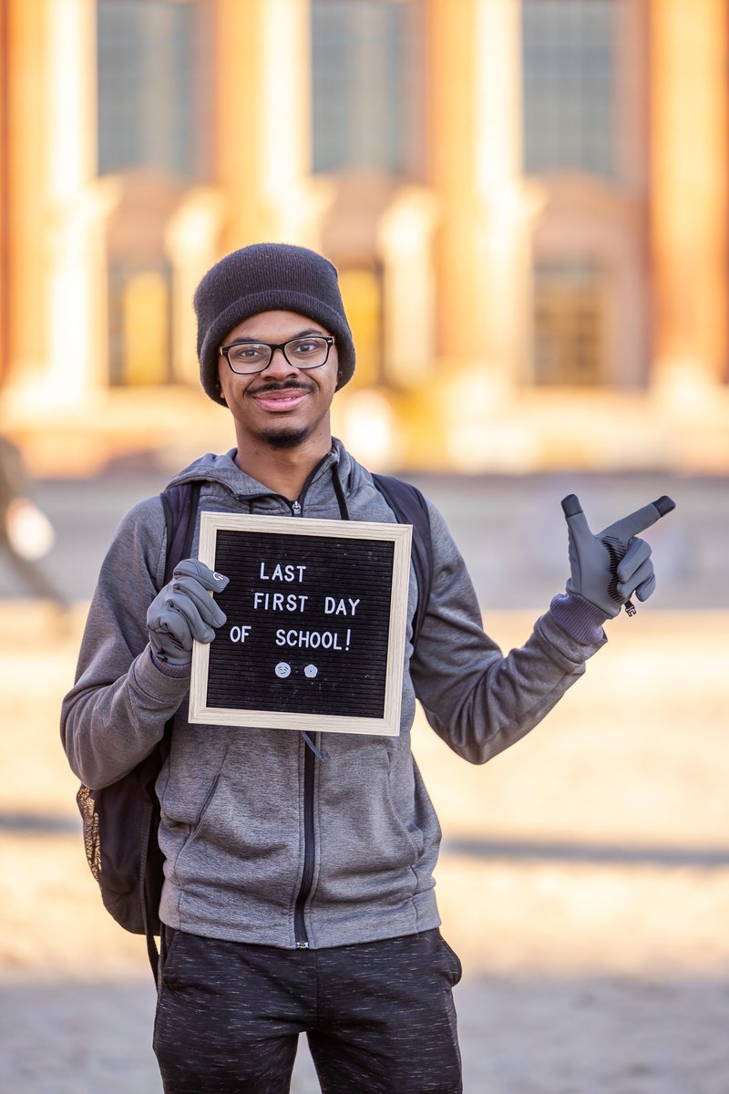 okstate's tweet photo. Welcome back, Cowboys! 🤠 

Wishing our students a fantastic semester at #okstate. https://t.co/hXRWM4Ppxn
