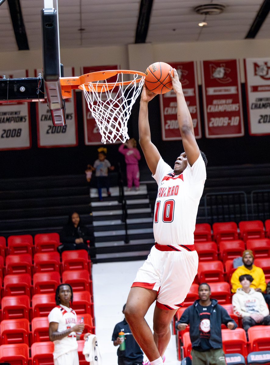 Navarro Basketball tweet media