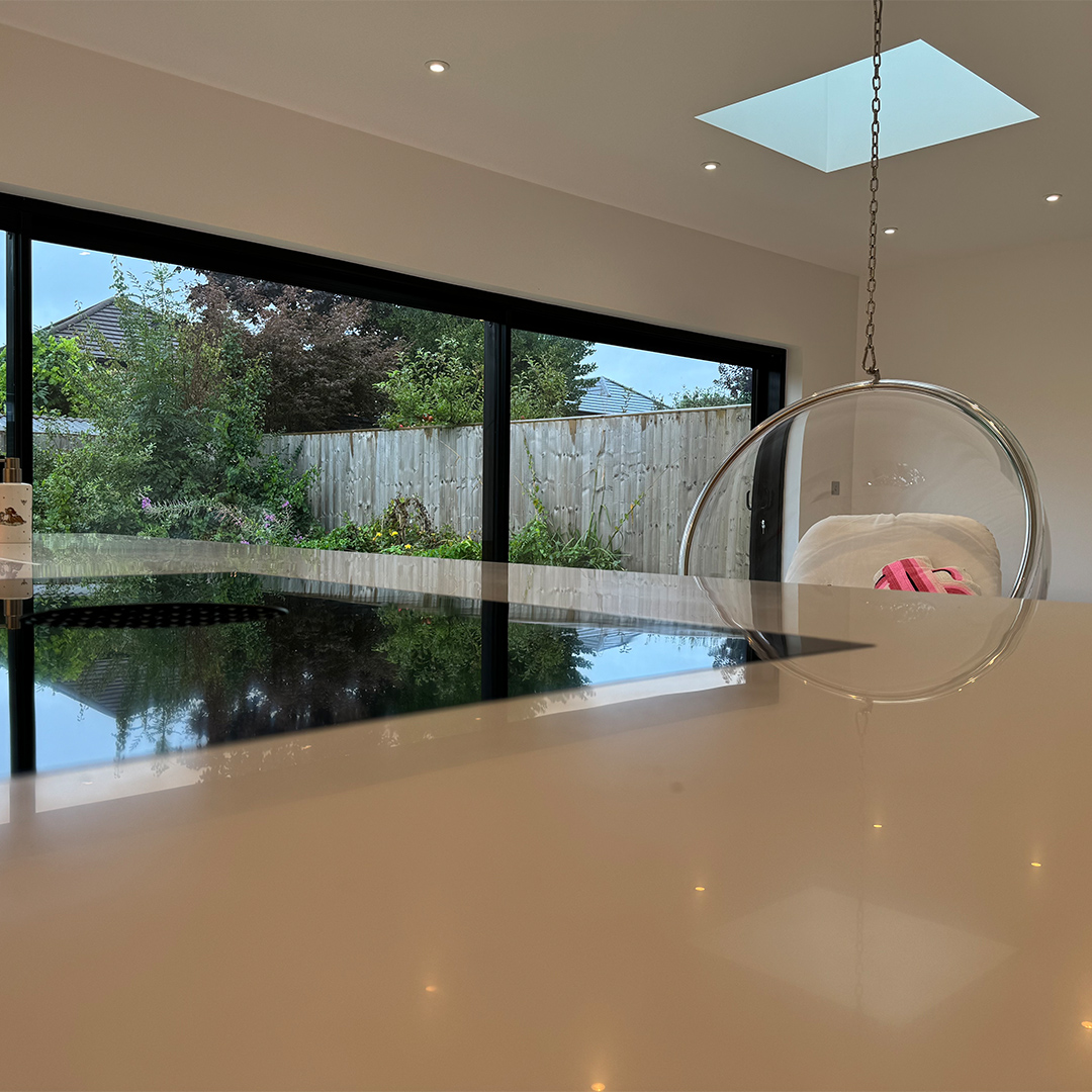 Fc_extensions's tweet image. Dreaming of a stylish and functional space for your family? 

Visit fcextensions.co.uk

Swipe through for inspiration and let us create a space you’ll love forever.  

#HomeExtensions #SideExtension #DreamHome #HomeTransformation #ExtensionIdeas #ModernLiving