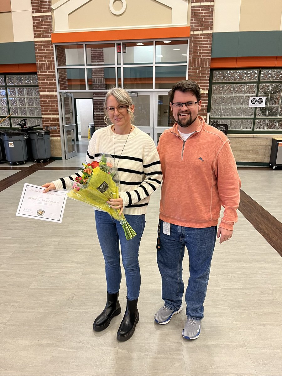 As the Bear community returned to campus and we begin spring semester we wanted to send our congratulations to Bridget McDonald (7th Science Teacher) as our 24-25 Teacher Of The Year.🧡💚🐻 <a href="/katyisd/">Katy ISD</a>