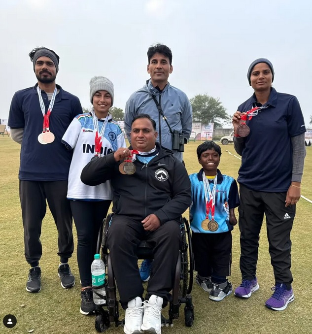 DiannaSahu's tweet image. Payal Nag. 

The champ wins two gold medals at the National Para Archery Championship in Rajasthan. A few years back, she had made headlines for drawing  beautiful portraits with her mouth.

Here's a story I wrote on her in our #Brightside page : 
newindianexpress.com/good-news/2023…