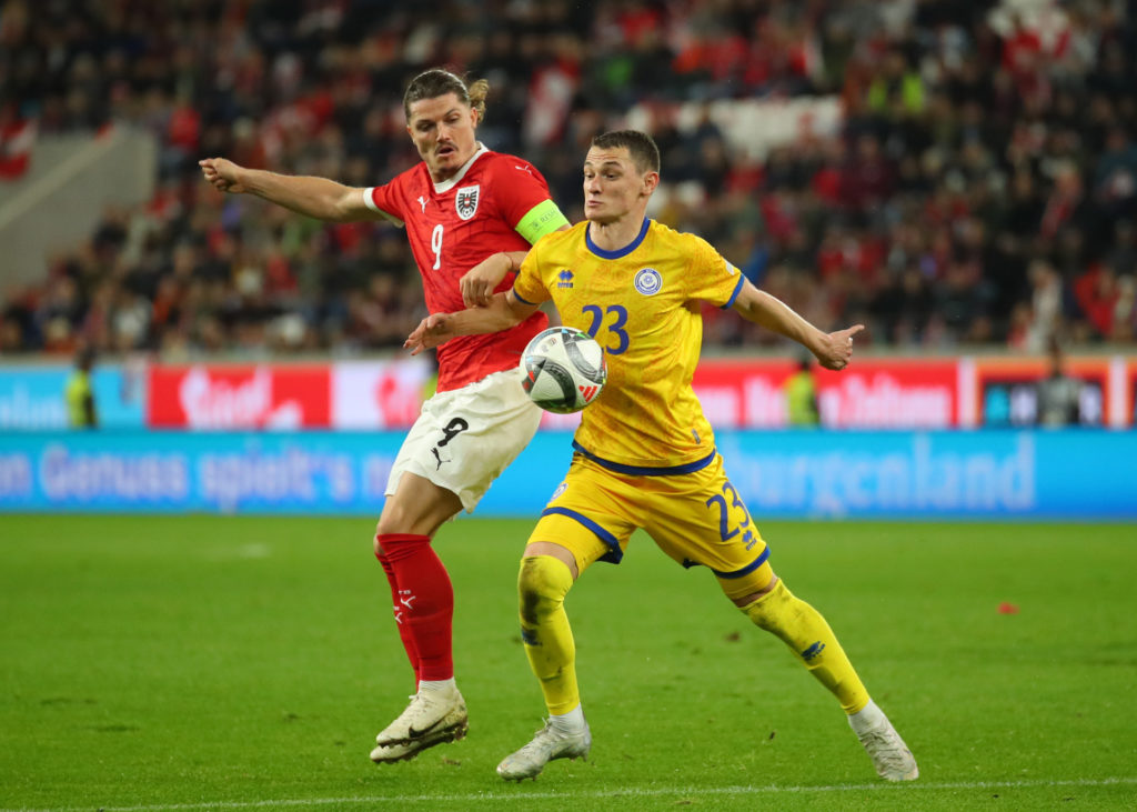 NotThe_OldFirm's tweet image. 💥 EXCLUSIVE! Hearts locked in talks with goal scoring international winger Islam Chesnokov as they hope for fourth January signing | @bmeik11 

➡️ tinyurl.com/2wc4nthb