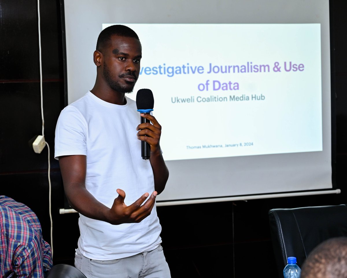 Ukwelicoalition's tweet photo. La collaboration transfrontalière bâtie sur nos points communs a été au cœur de notre atelier, la semaine dernière à Nairobi, sur le journalisme d'investigation et le changement climatique, avec des journalistes de l'Afrique de l'Est.

Un grand merci à tous nos partenaires 🙏🏽 https://t.co/yWpy780GTl