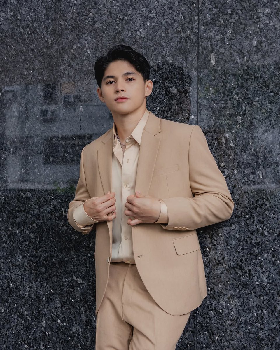 Ronnel_natics's tweet photo. #PNCJWorldPremiere
#PrinsesaNgCityJail

@realsofiapablo @itsmeallenansay @gmanetwork @GMADrama https://t.co/X695rgQ398
