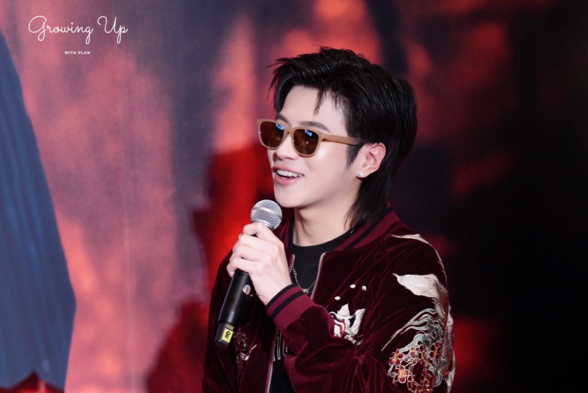 GrowingUPwPlan's tweet image. 💚

#คนของแปลน #PlanRathavit
#พนอ #PANOR