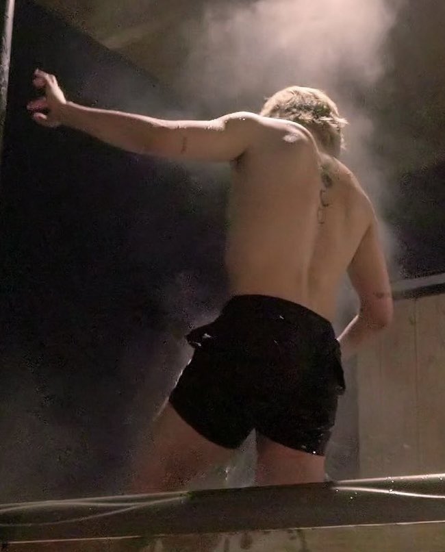 dailyjimn's tweet photo. 😋 https://t.co/OxnFADjKjv