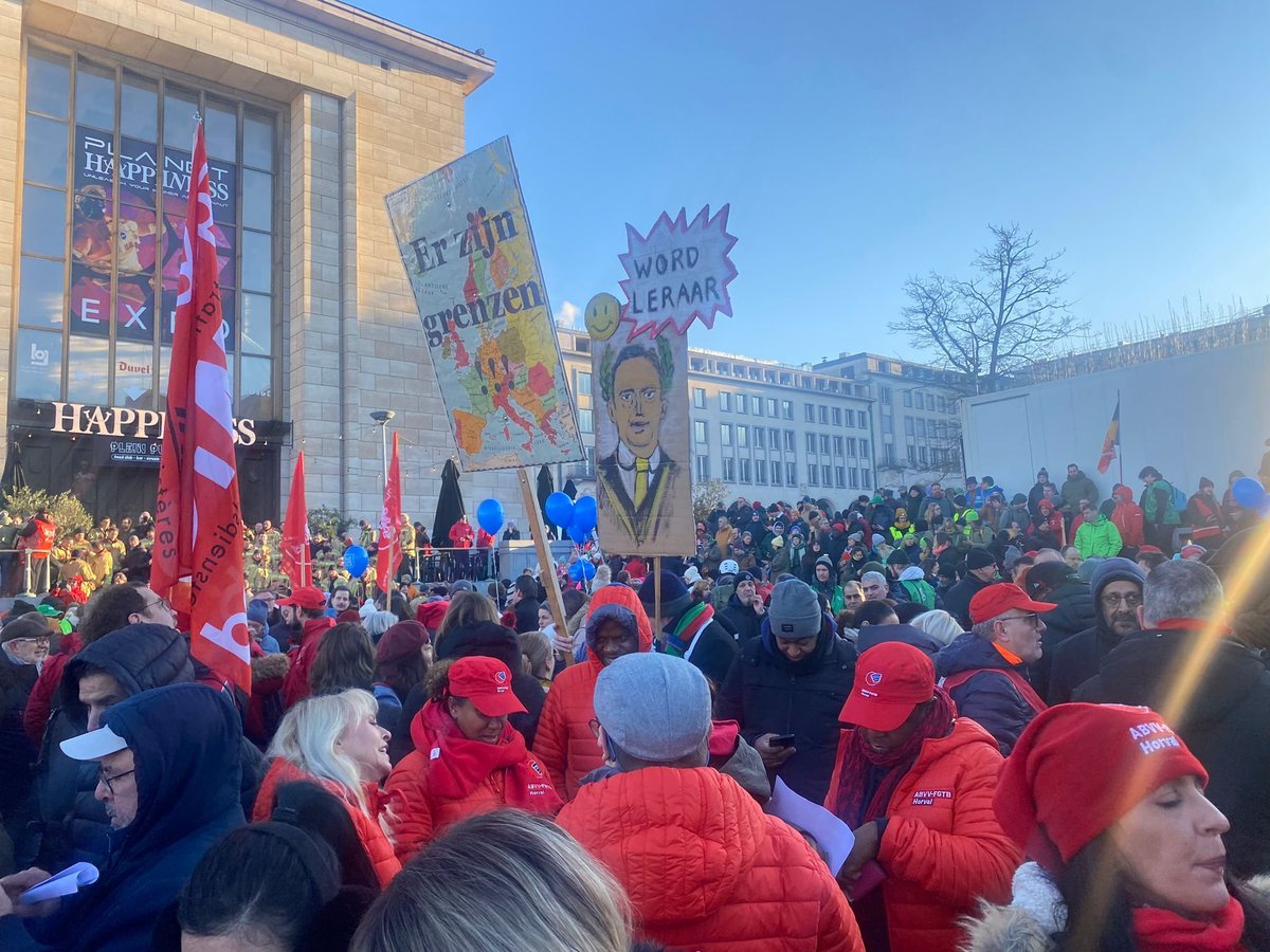 EFFAT (@effat_org) on Twitter photo ✊ EFFAT stands in solidarity with 🇧🇪 workers on their action day against new reforms, including raising the #retirement age.   
Wage freezes, indexation reform, longer working hours, and precarious contracts could be the harsh outcomes of the #arizona coalition’s new plan. ✊ EFFAT stands in solidarity with 🇧🇪 workers on their action day against new reforms, including raising the #retirement age.   
Wage freezes, indexation reform, longer working hours, and precarious contracts could be the harsh outcomes of the #arizona coalition’s new plan.