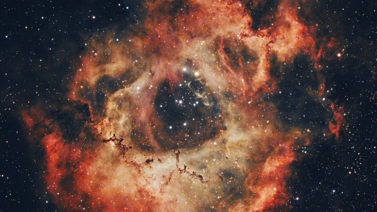 L’astrofotografia ens mostra què hi ha al cel a la nit: la Via Làctia, nebuloses, galàxies, estrelles en explosió... En aquesta exposició veurem imatges captades des de les comarques gironines. 
 
🪐Un passeig per les estrelles 
🗓️13/01-19h 
📍C. Cívic Sant Narcís