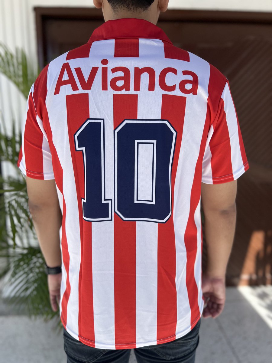 Ptshop_junior's tweet image. Se cayo la venida de James, pero nada y nadien está por encima de Junior y sus colores. Por eso sortearmeos dos camisetas de estas el día viernes; ayúdanos a crecer 😍 en esta red social, que X haga su magia 🪄
Condiciones
1. Dale RT
2. Síguenos
#JuniorManda