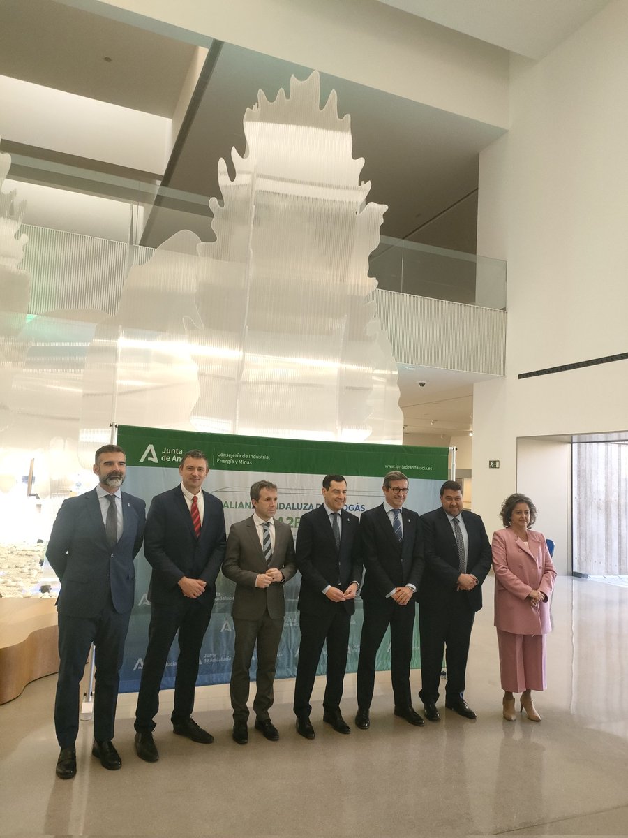 Museo_Ibero's tweet photo. El presidente de @AndaluciaJunta @JuanMa_Moreno ha puesto en valor el proyecto museístico que se va a desarrollar en el Museo Íbero en los próximos meses, durante el acto de presentación de la Agencia Andaluza del Biogás #A2BiO que se ha celebrado está mañana en el #Íbero https://t.co/GBacn3RRY2